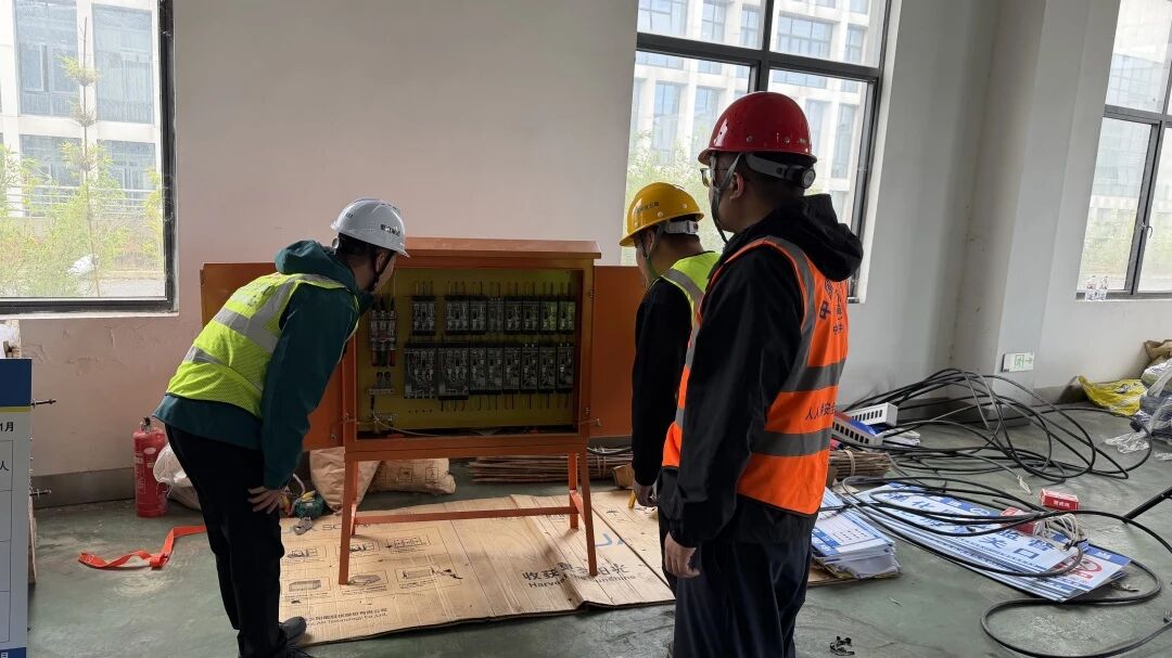 1b61e0c0f74144a99d73f8fbc66f3ae3.jpg 1b61e0c0f74144a99d73f8fbc66f3ae3.jpg